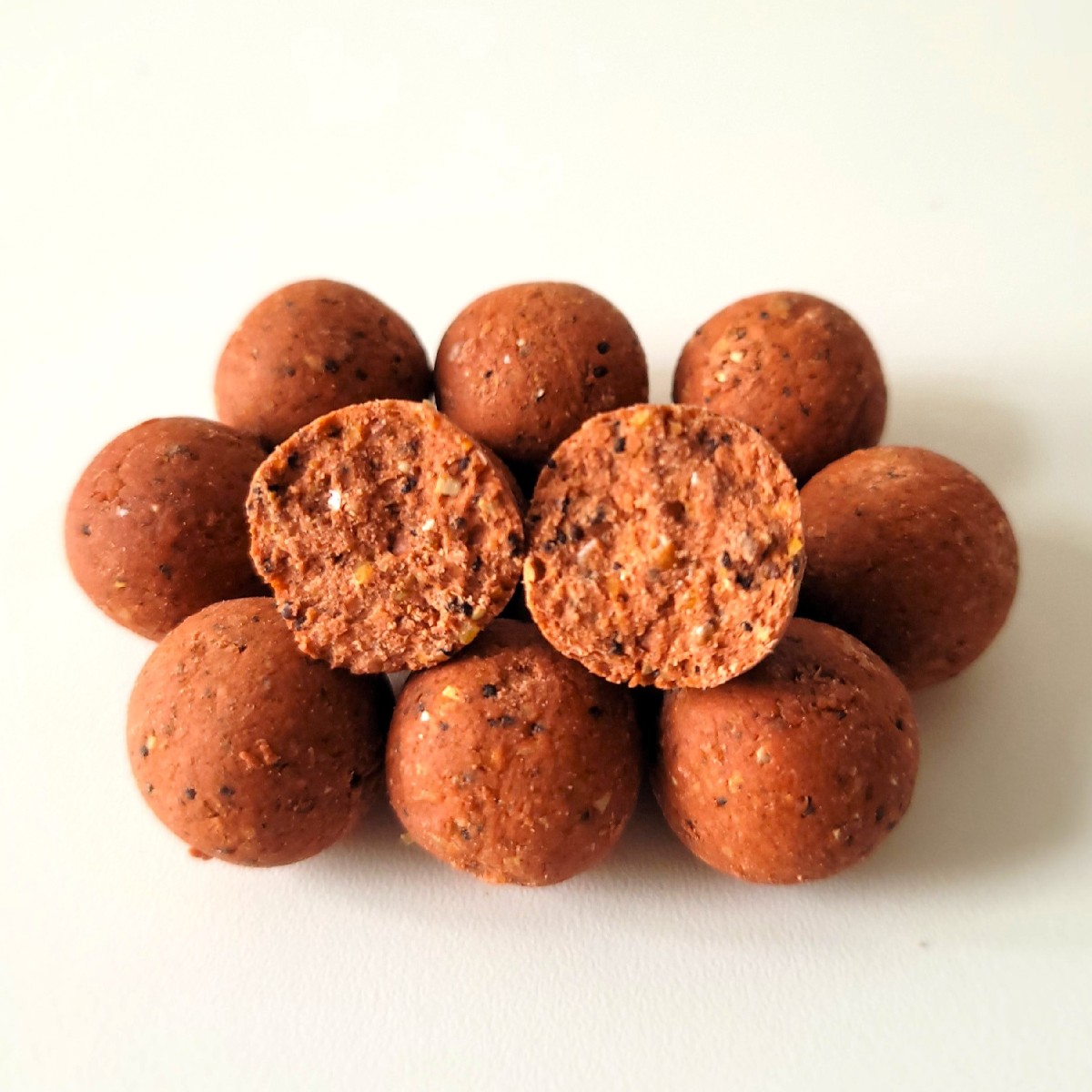 MTC Baits Strawberry Big Fish Boilies 24mm 25kg