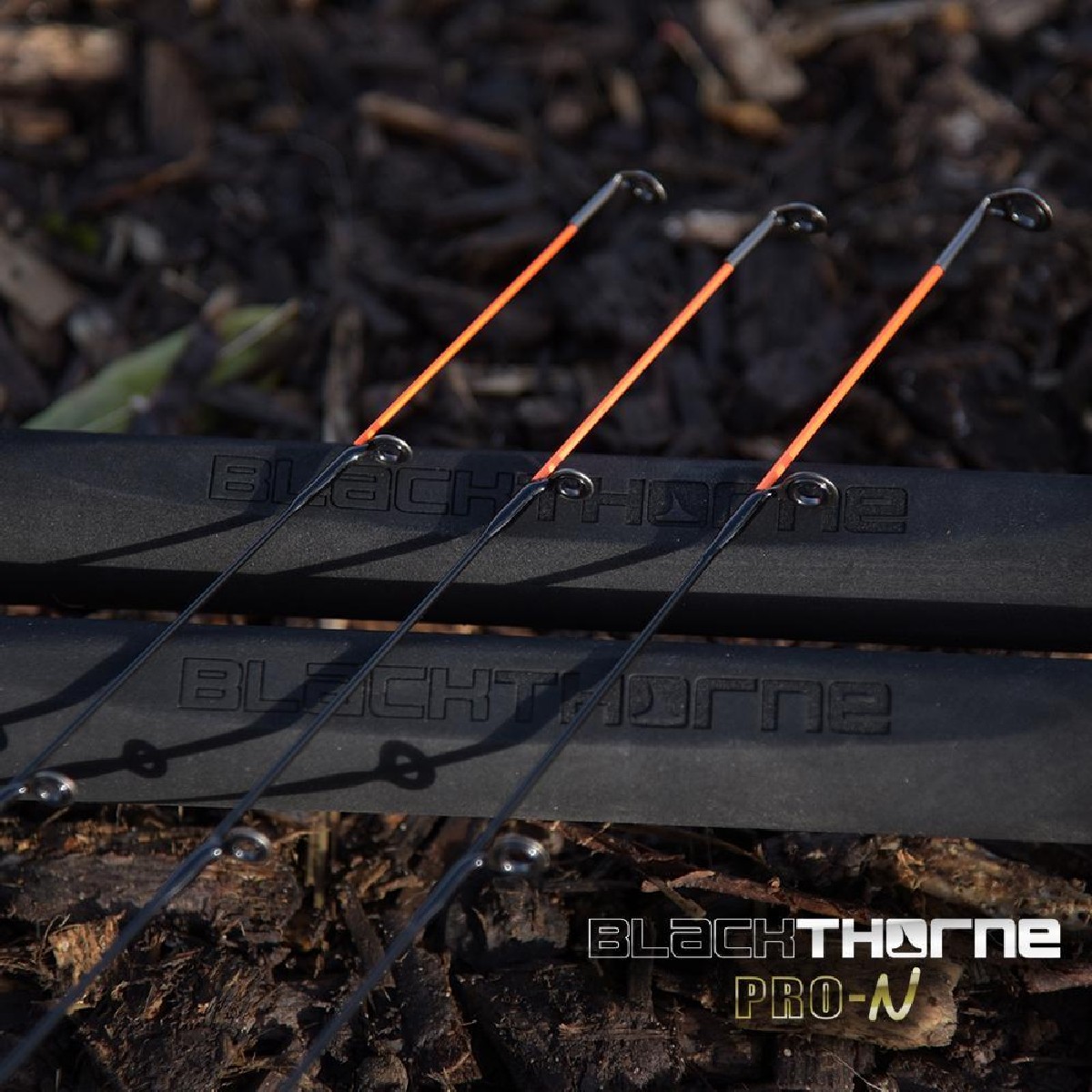 Cresta Blackthorne Pro N-Feeder 4.05 m Heavy 60-100 gr Cresta Blackthorne Pro N-Feeder 4.05 m Heavy 60-100 gr