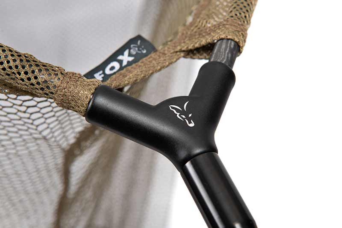 Fox Eos X Landing Net 46 inch / 1.80 m / 6ft Fox Eos X Landing Net 46 inch / 1.80 m / 6ft